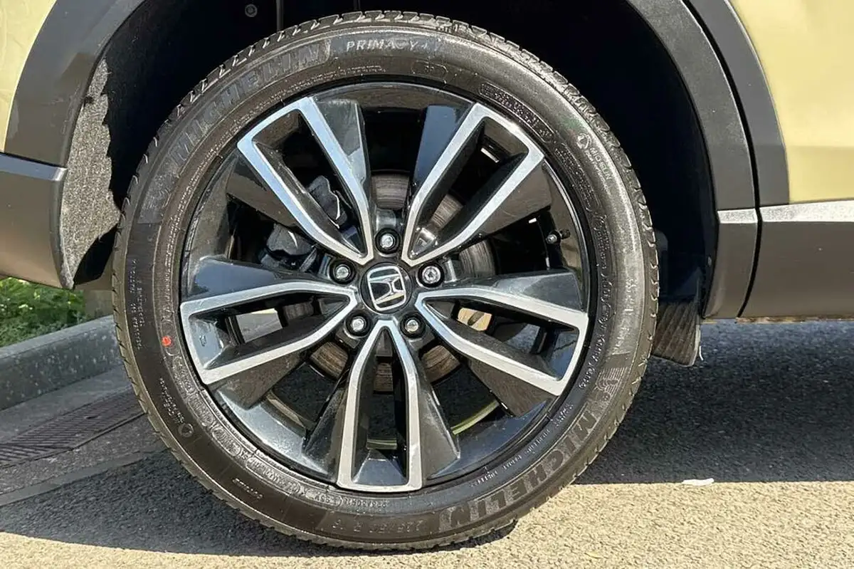 2024-honda-hr-v-15-i-mmd-elegance-big-8