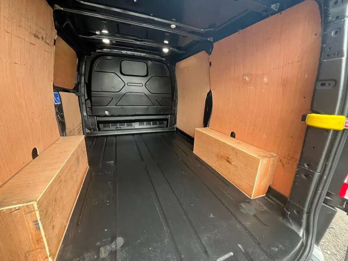 2021-ford-transit-custom-20tdci-300-l1h1-limited-130pseu6dt-panel-van-big-14