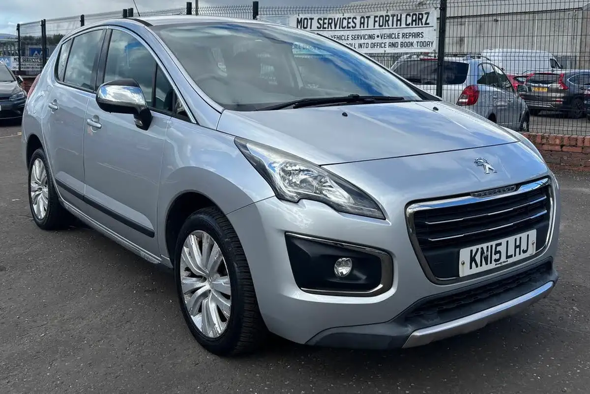 2015-peugeot-3008-crossover-16hdi-active-big-0