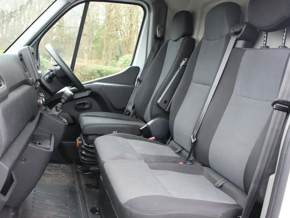 2021-renault-master-23dci-lm35-135-business-eu6d-panel-big-15