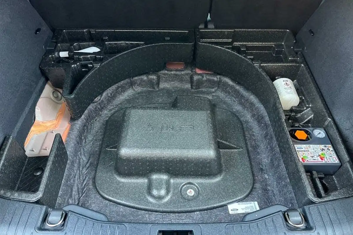 2022-ford-kuga-25t-st-line-x-edition-190ps-fhev-big-33