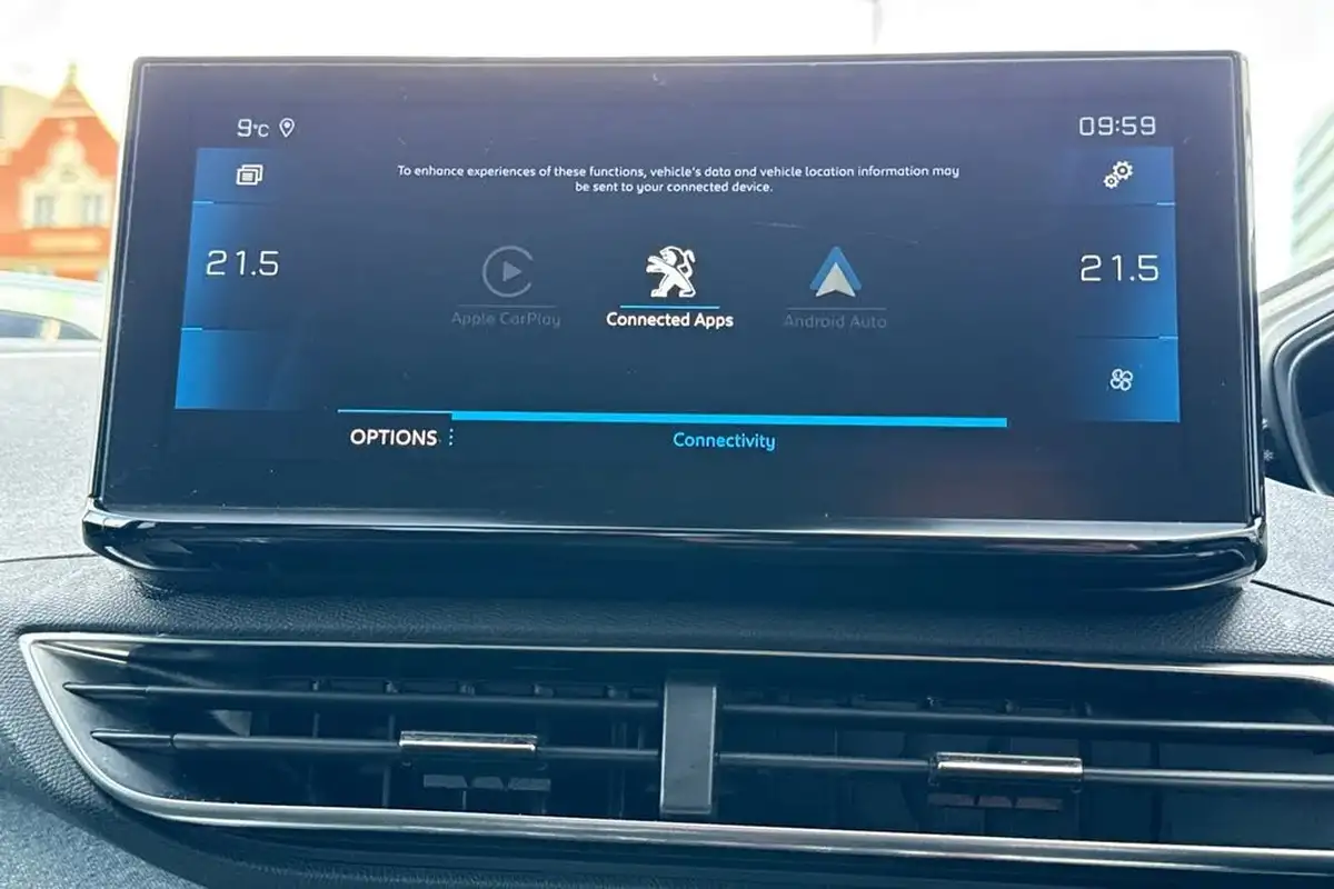 2021-peugeot-3008-suv-12-puretech-allure-premium-big-16