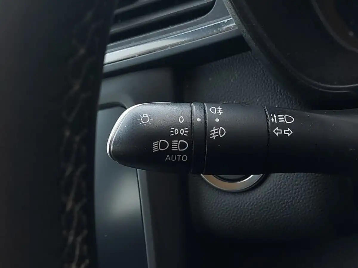 2021-renault-kadjar-13-tce-iconic-140bhp-1333cc-big-17