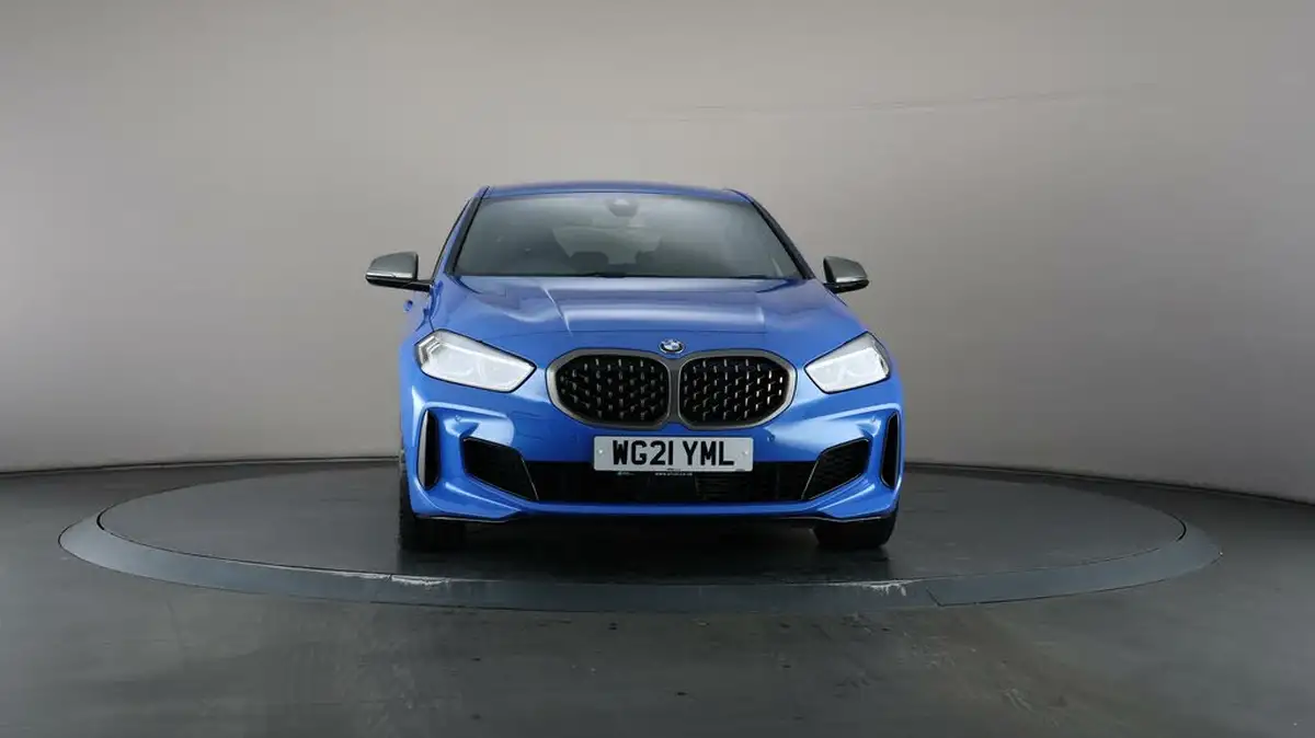 2021-bmw-1-series-20-m135i-xdrive-big-45