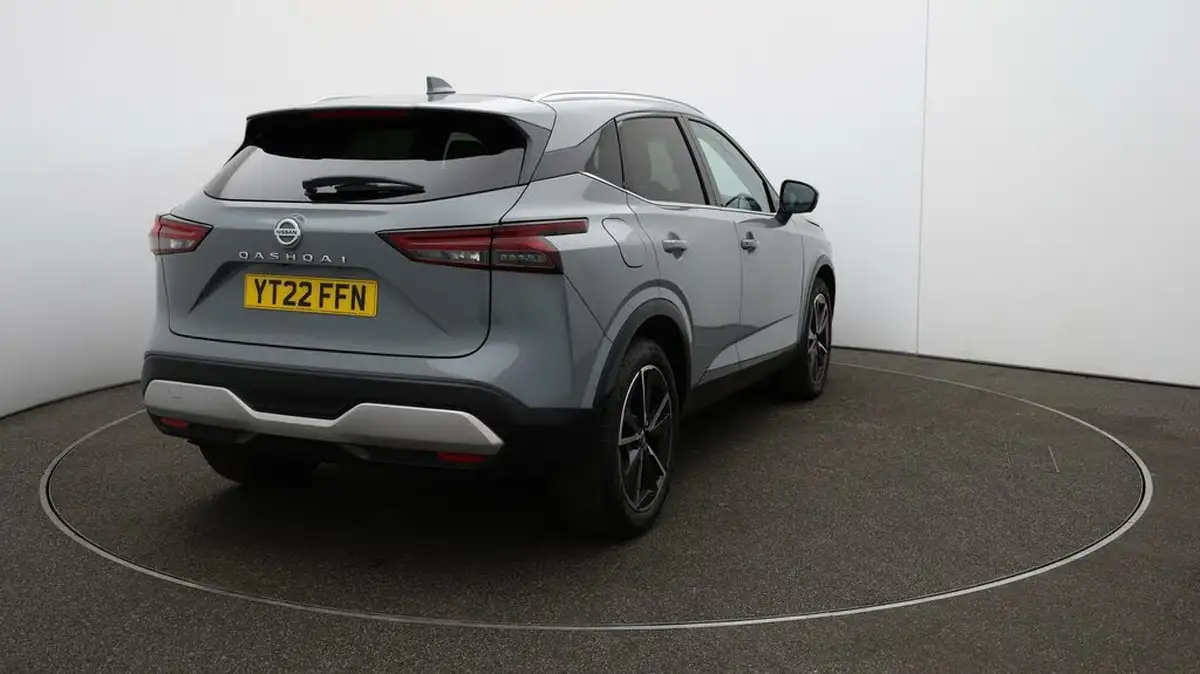 2022-nissan-qashqai-13-dig-t-tekna-158ps-xtronic-big-48
