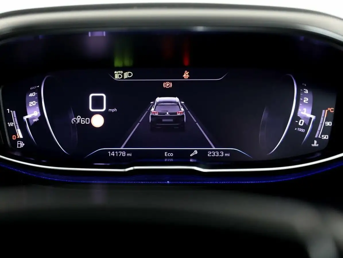 2021-peugeot-5008-suv-15-bluehdi-allure-premium-big-21