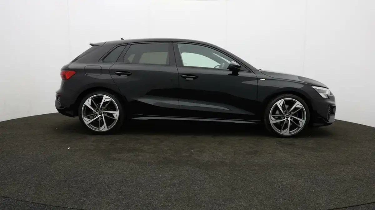 2021-audi-a3-15-35-tfsi-edition-1-sportback-5d-big-77