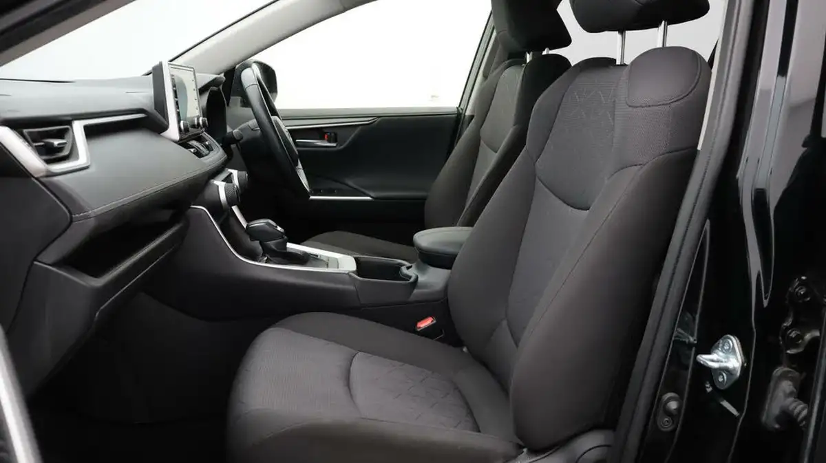 2022-toyota-rav4-25-vvt-i-design-215bhp-big-14