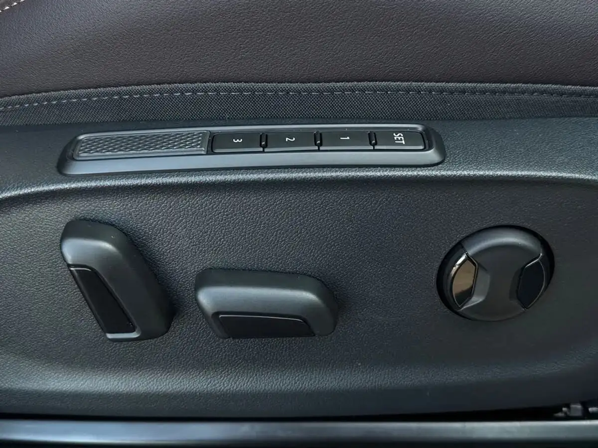 2025-cupra-terramar-15-e-hybrid-vz-first-edition-big-30
