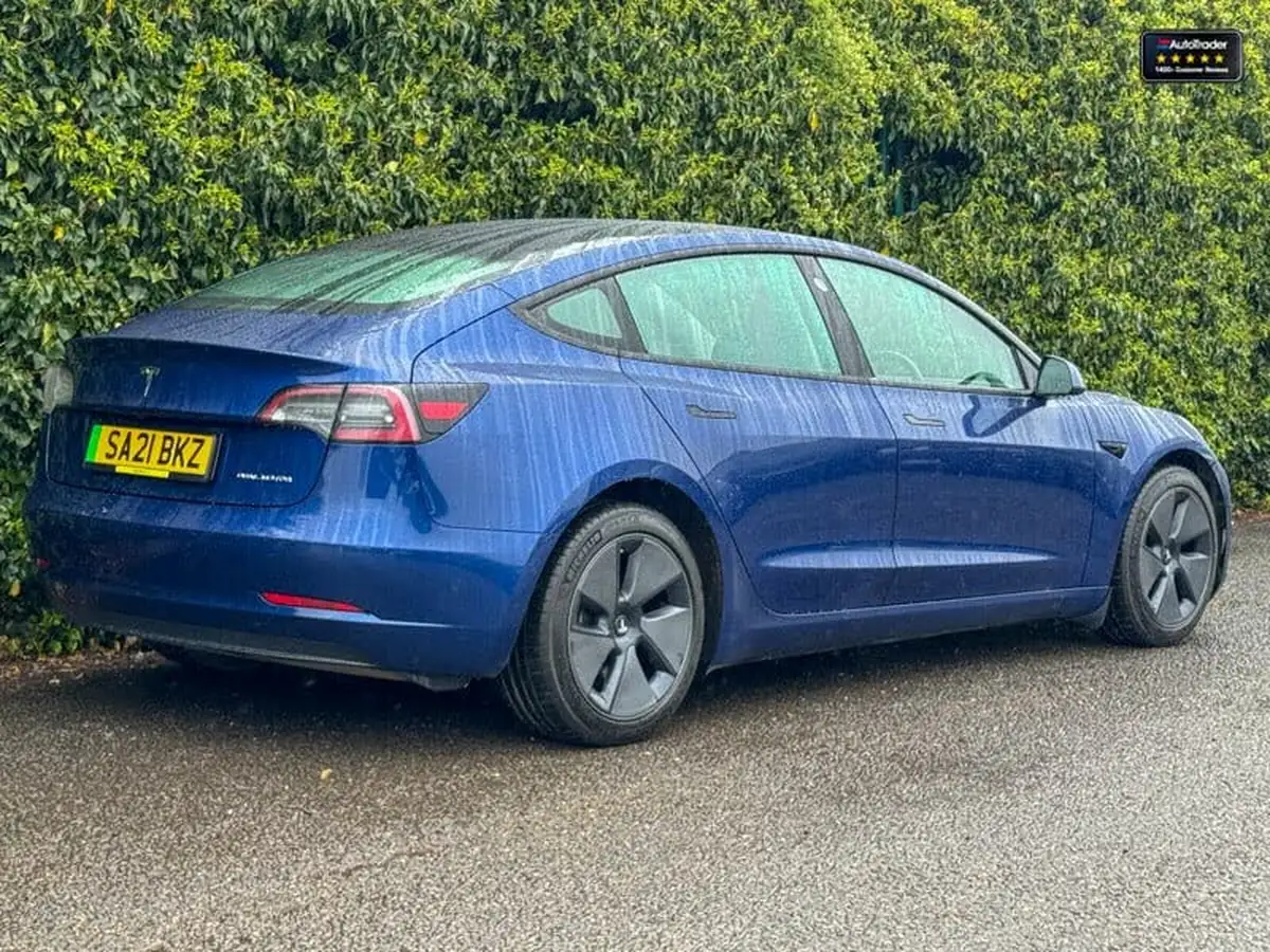 2021-tesla-model-3-e-long-range-4x4-big-2