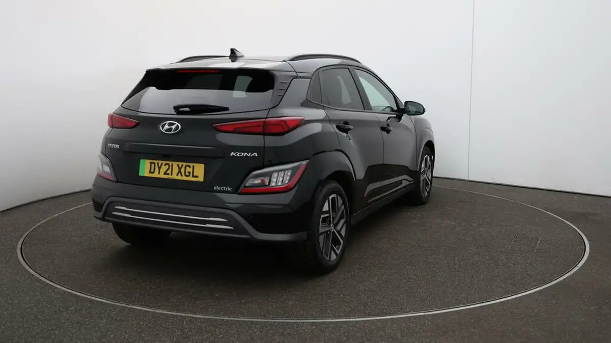2021-hyundai-kona-e-ultimate-big-51
