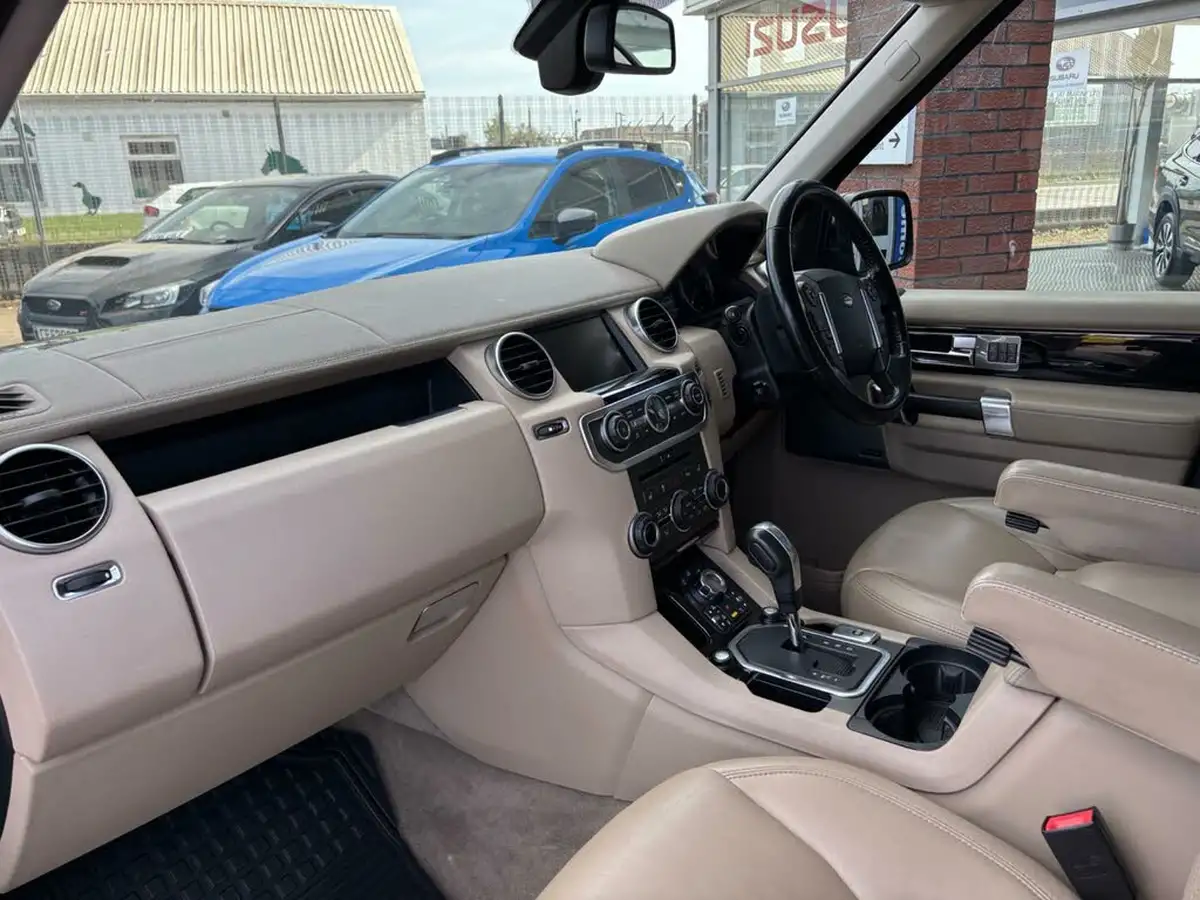 2011-land-rover-discovery-4-30td-hse-30sd-v6-auto-big-12