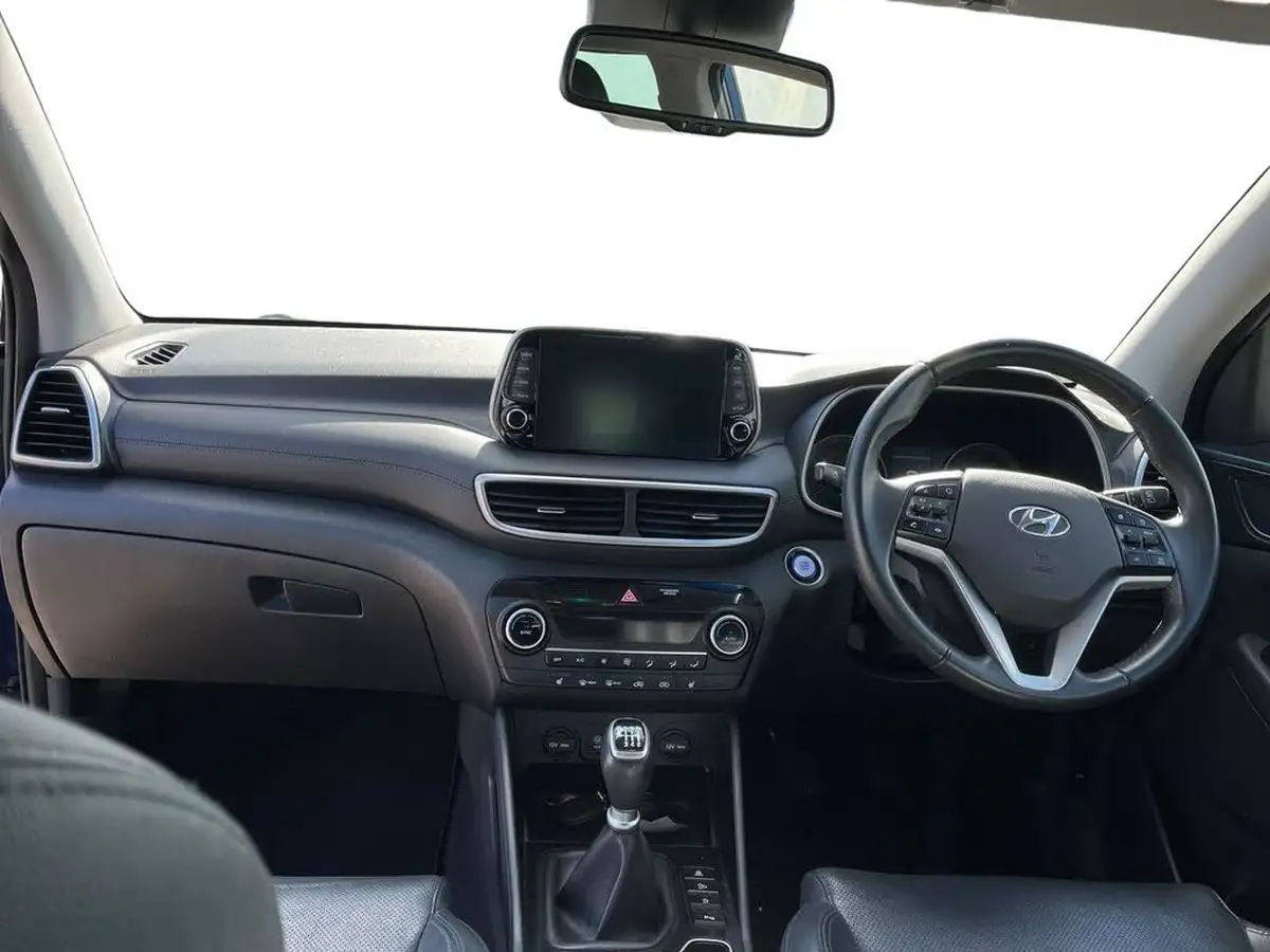 2020-hyundai-tucson-16crdi-premium-115ps-big-12