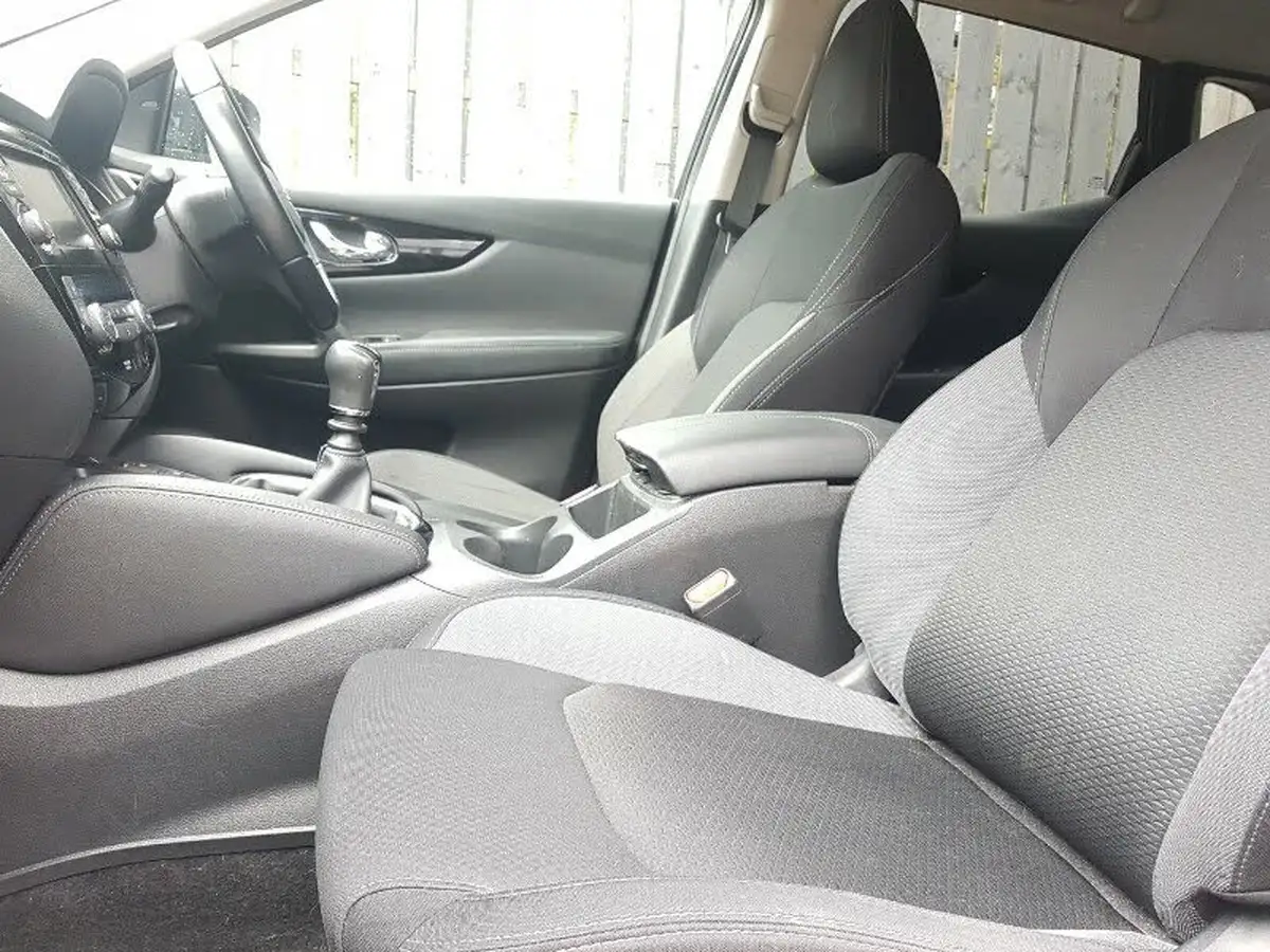 2020-nissan-qashqai-13-dig-t-n-connecta-140ps-big-4
