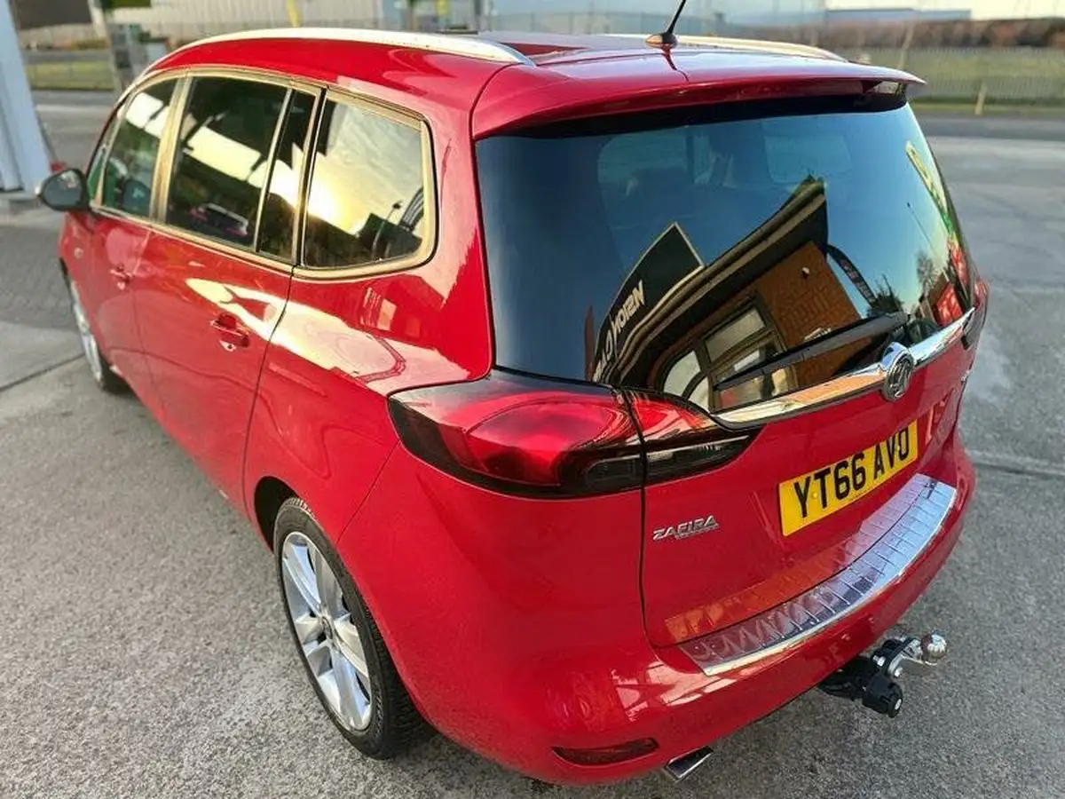 2016-vauxhall-zafira-tourer-20cdti-sri-ss-big-7
