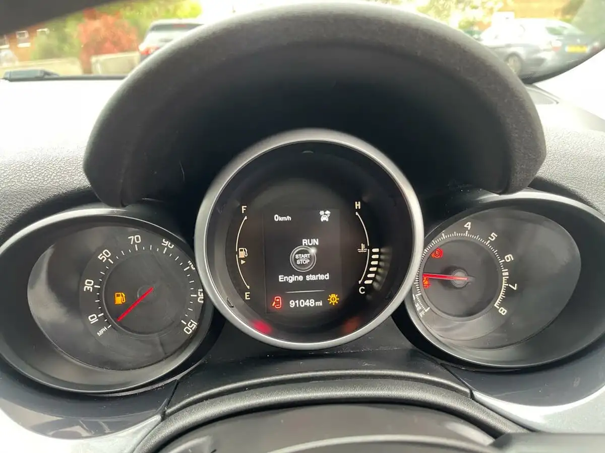 2016-fiat-500x-14-multiair-pop-star-big-29