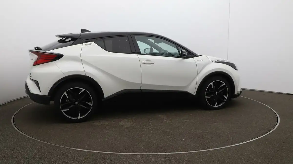 2022-toyota-c-hr-18-vvt-i-gr-sport-big-44