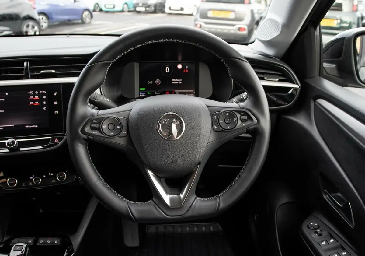 2020-vauxhall-corsa-e-se-nav-11kw-big-20