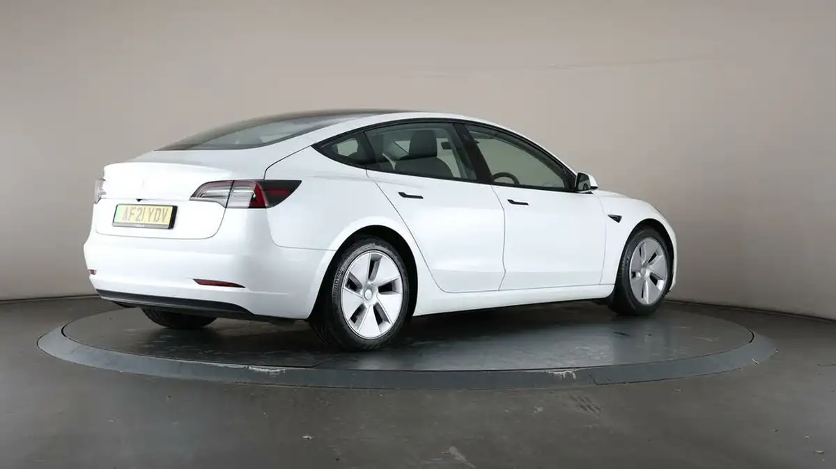 2021-tesla-model-3-e-long-range-4x4-big-59