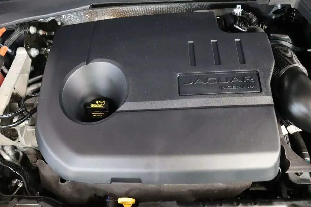2024-jaguar-e-pace-15-p160-r-dynamic-s-big-16