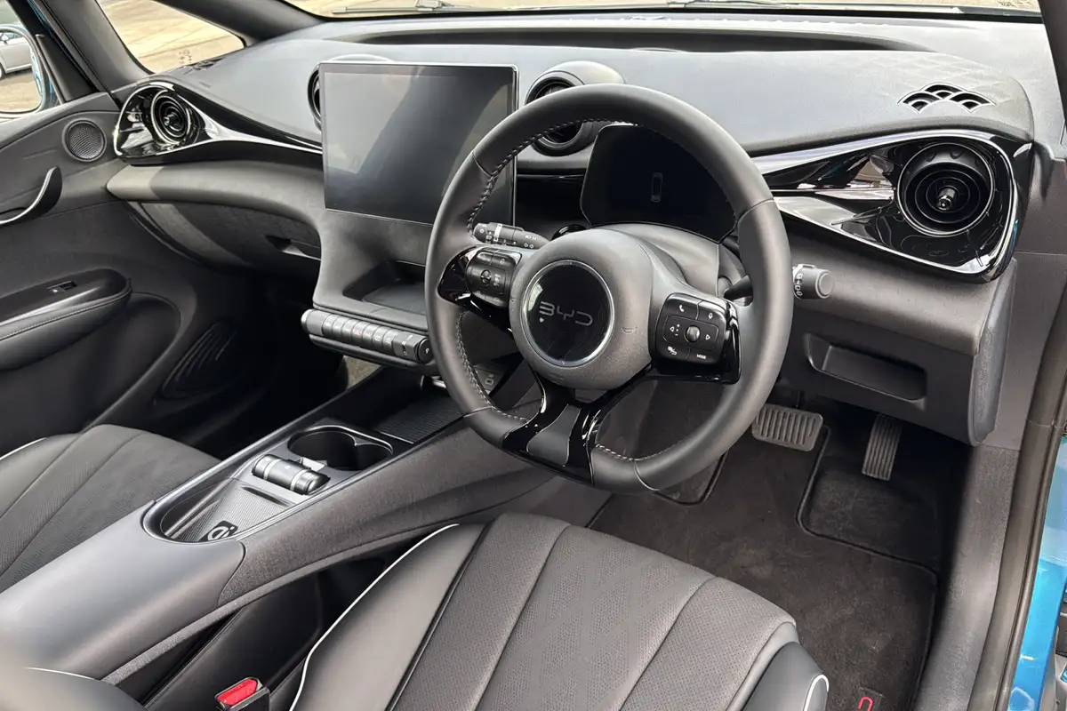 2024-byd-dolphin-e-design-big-8