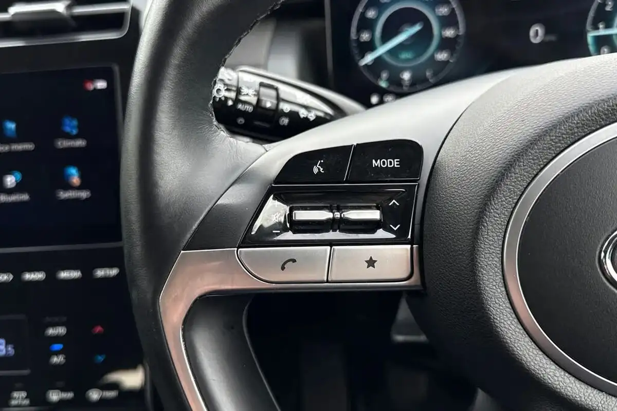 2021-hyundai-tucson-16-t-gdi-premium-150ps-48-volt-mhev-1598cc-big-38
