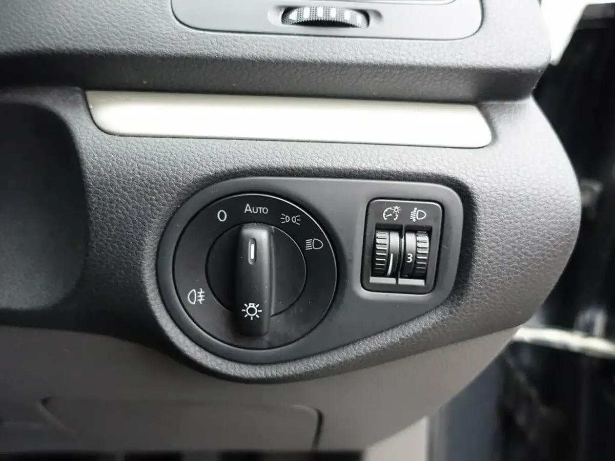2016-seat-alhambra-20tdi-s-ecomotive-big-25