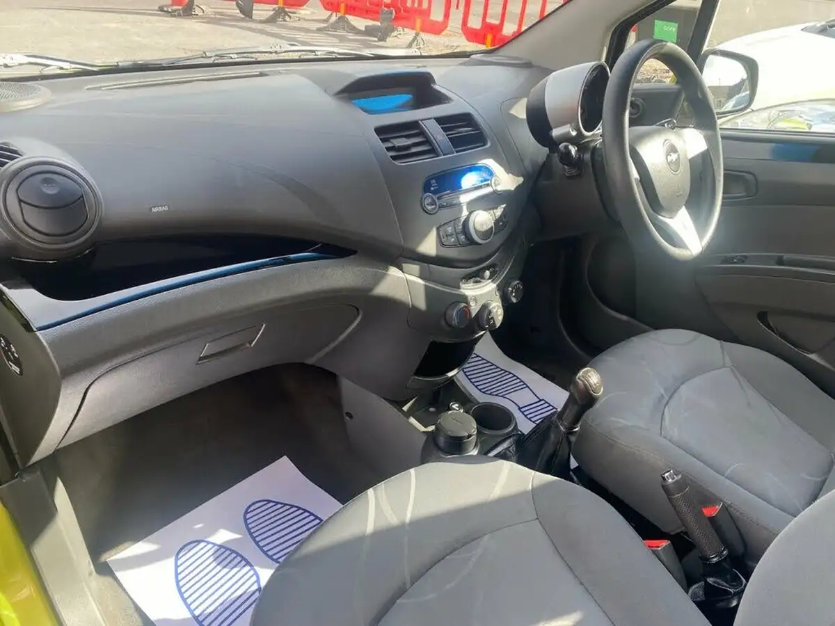 2011-chevrolet-spark-12-ls-big-8