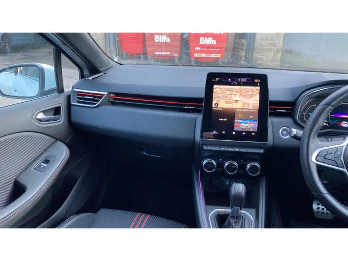 2021-renault-clio-16-rs-line-big-13