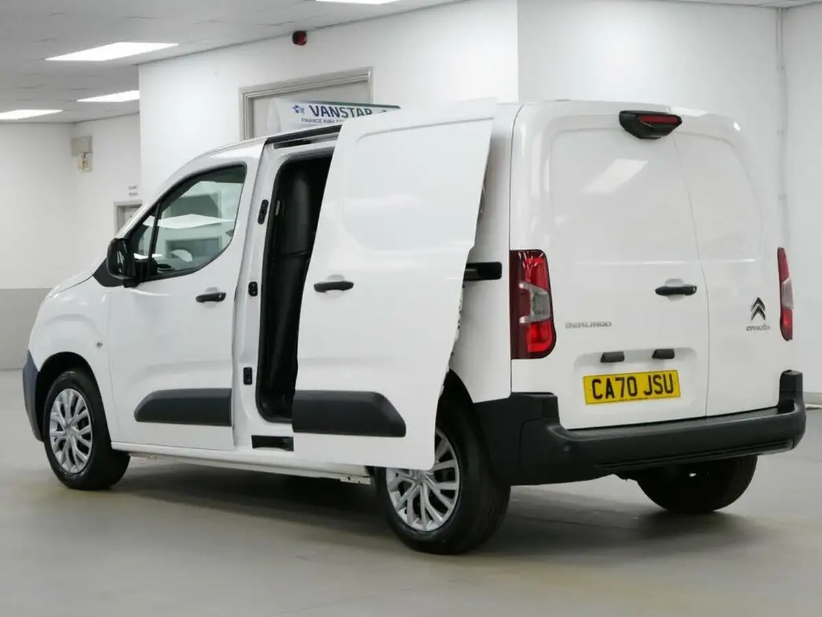 2020-citroen-berlingo-15bluehdi-1000-enterprise-130pseu6dt-e-ss-panel-eat8-big-19