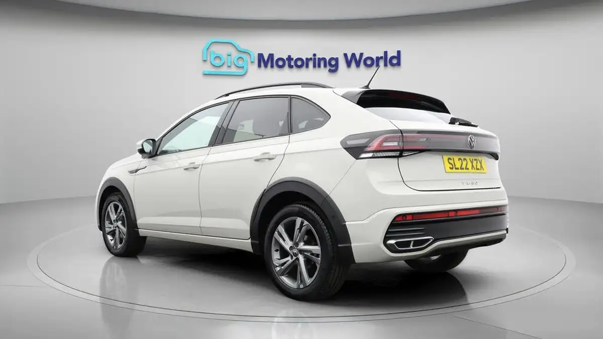 2022-volkswagen-taigo-10-tsi-r-line-big-5