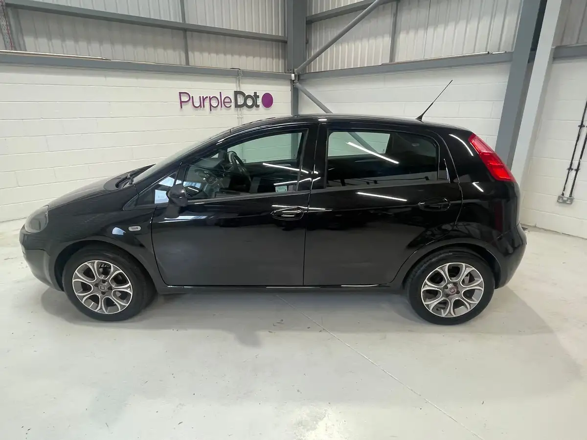2015-fiat-punto-12-easy-5d-big-6
