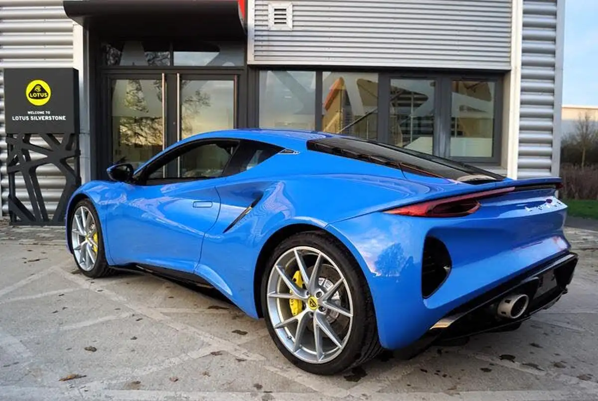2025-lotus-emira-35-first-edition-v6-big-2