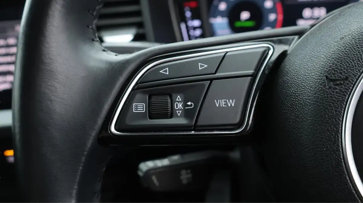 2019-audi-a1-10-30-tfsi-sport-s-tronic-big-23