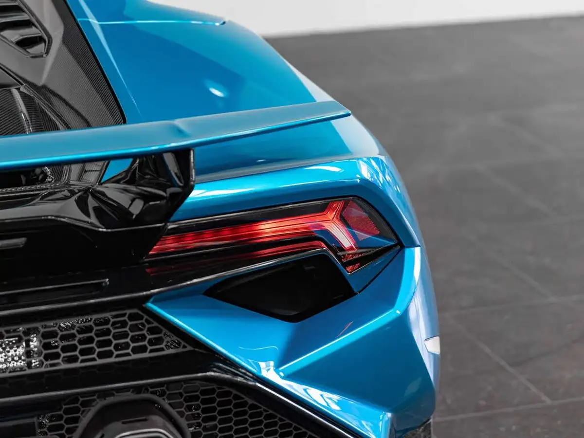 2023-lamborghini-huracan-52-tecnica-big-29