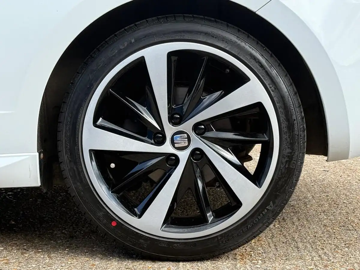 2017-seat-leon-20tdi-fr-titanium-technology-184ps-big-39
