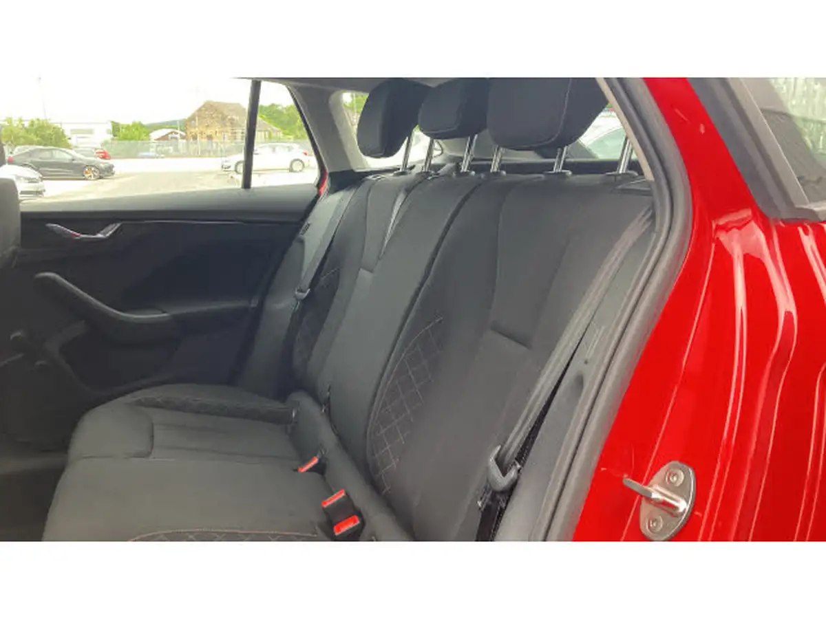 2022-skoda-scala-10-tsi-se-110ps-dsg-big-15