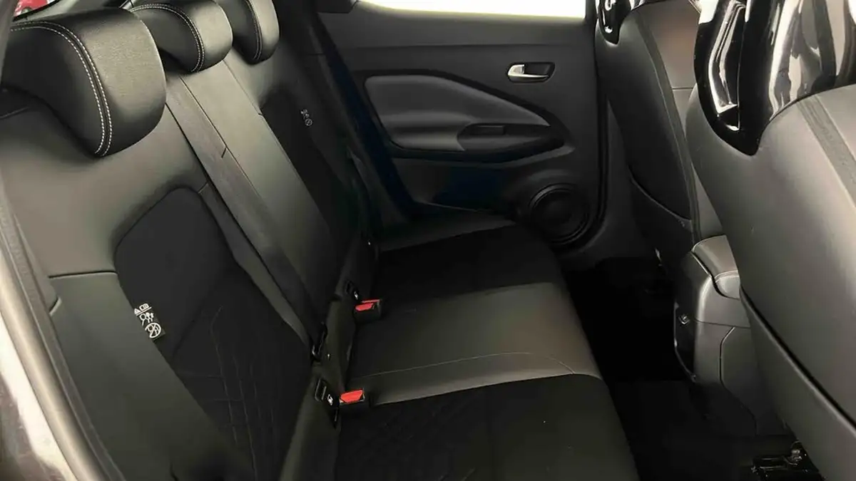 2020-nissan-juke-10-dig-t-tekna-117ps-dct-big-13