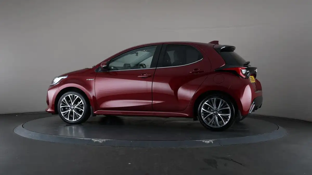 2021-toyota-yaris-15-vvt-i-excel-big-77