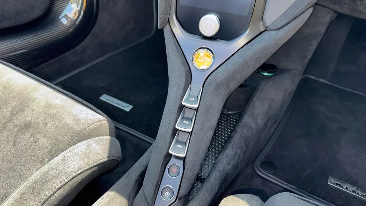 2025-mclaren-750s-40-spider-big-14
