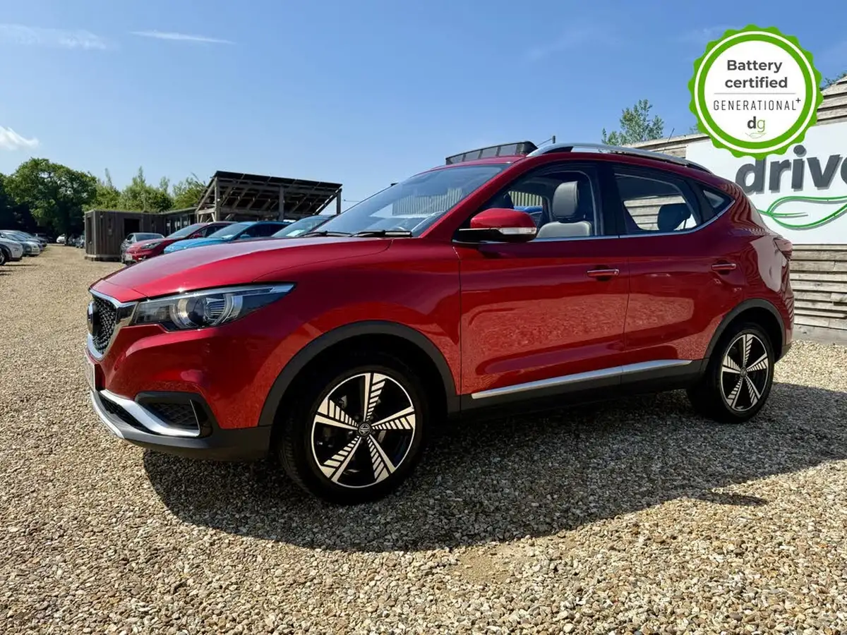 2019-mg-zs-suv-e-exclusive-ev-big-12