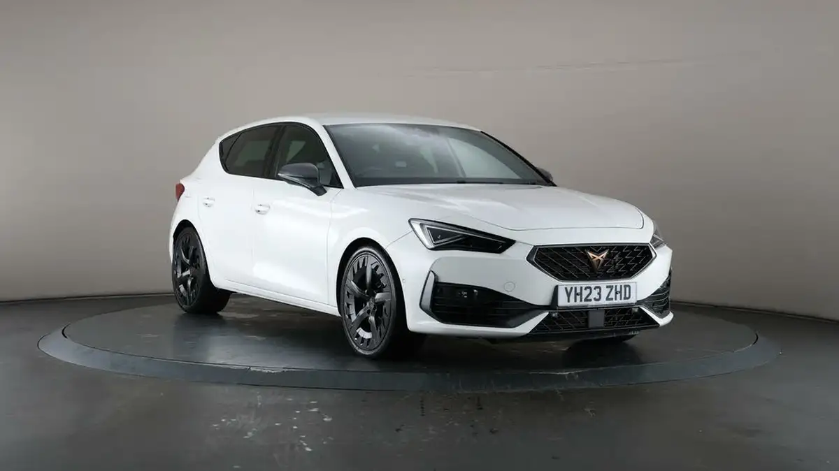 2023-cupra-leon-nf-20-tsi-vz3-300ps-hatchback-big-50