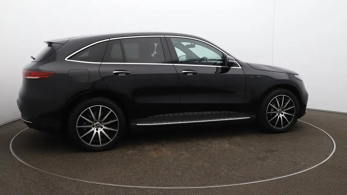 2023-mercedes-benz-eqc-e-eqc-400-amg-line-edition-big-52