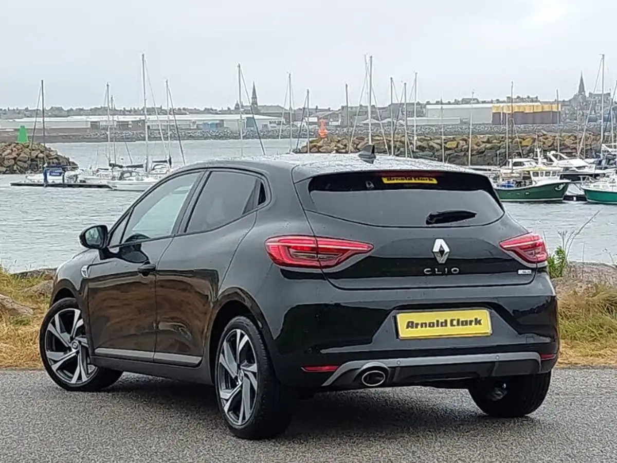 2023-renault-clio-10-tce-rs-line-big-1