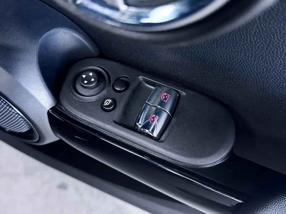 2022-mini-cooper-20-john-cooper-works-premium-hatchback-3d-auto-big-16