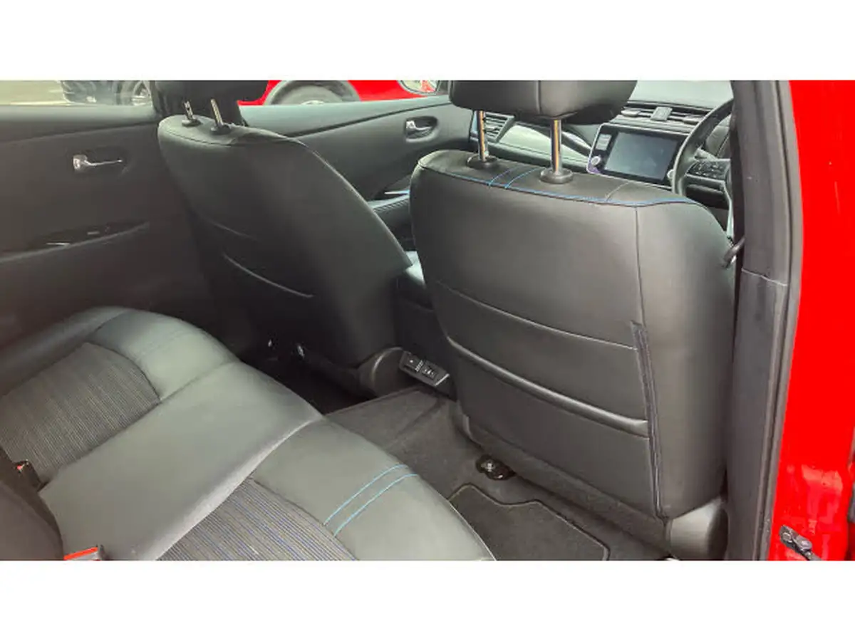 2021-nissan-leaf-e-n-connecta-big-33