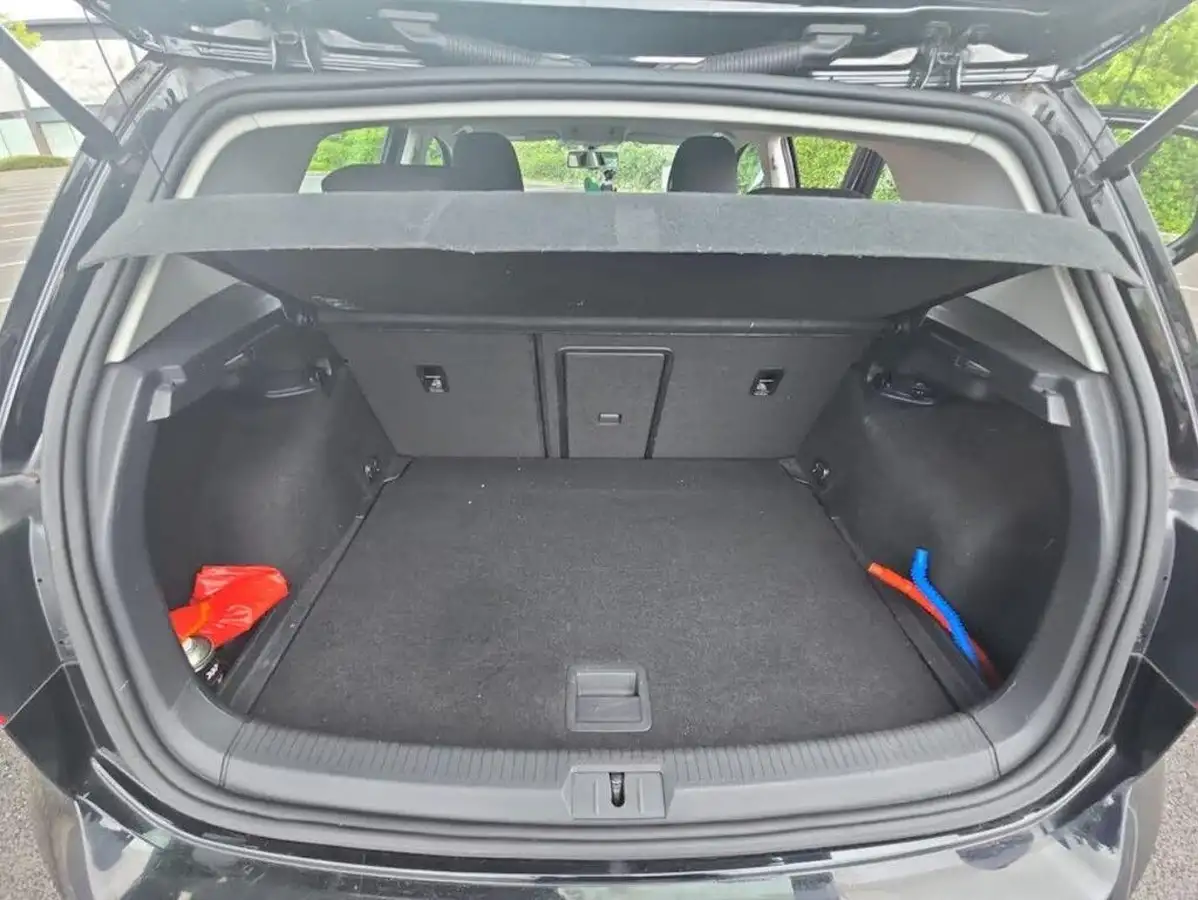 2015-volkswagen-golf-16tdi-match-110ps-bmtss-5d-dsg-big-7