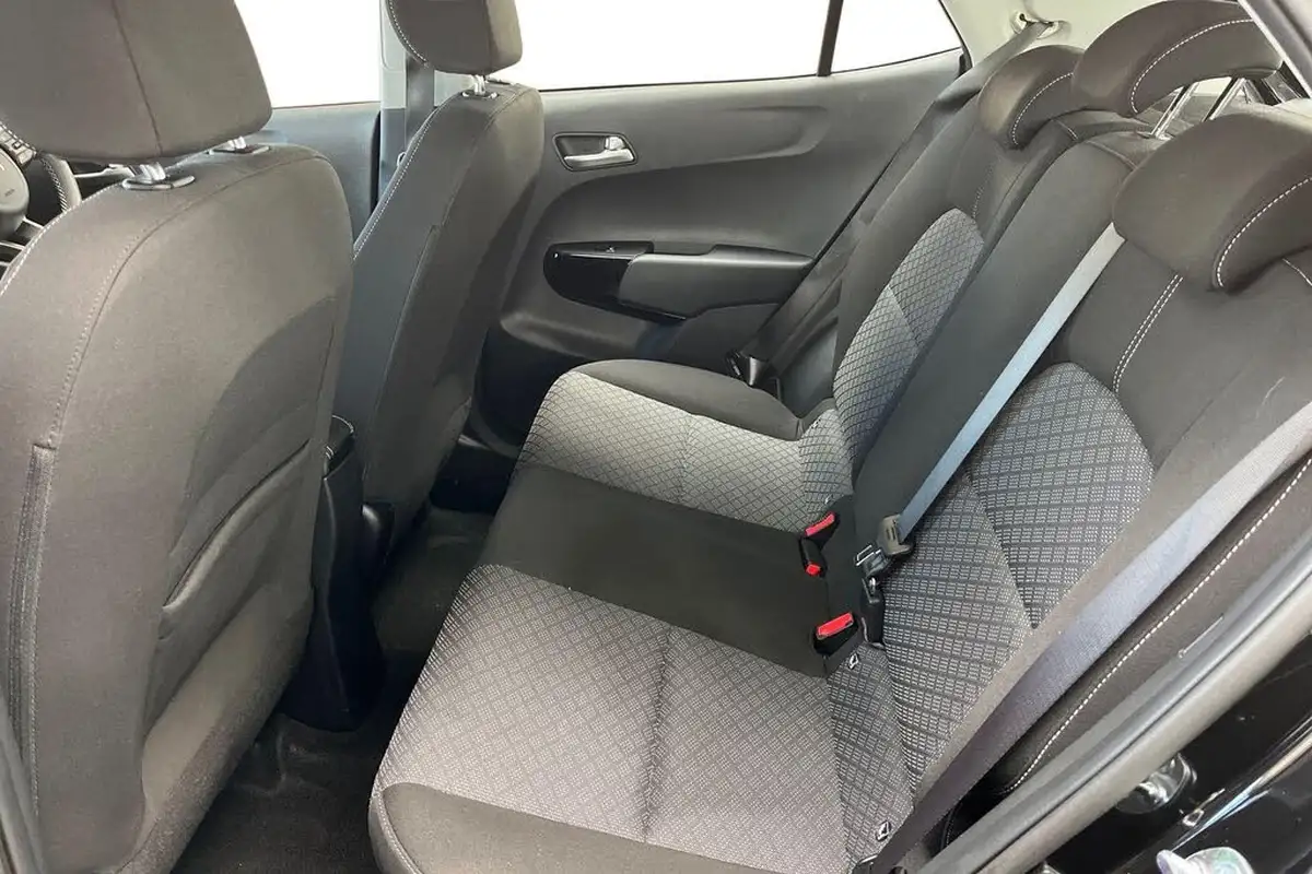 2024-kia-picanto-10-2-big-20