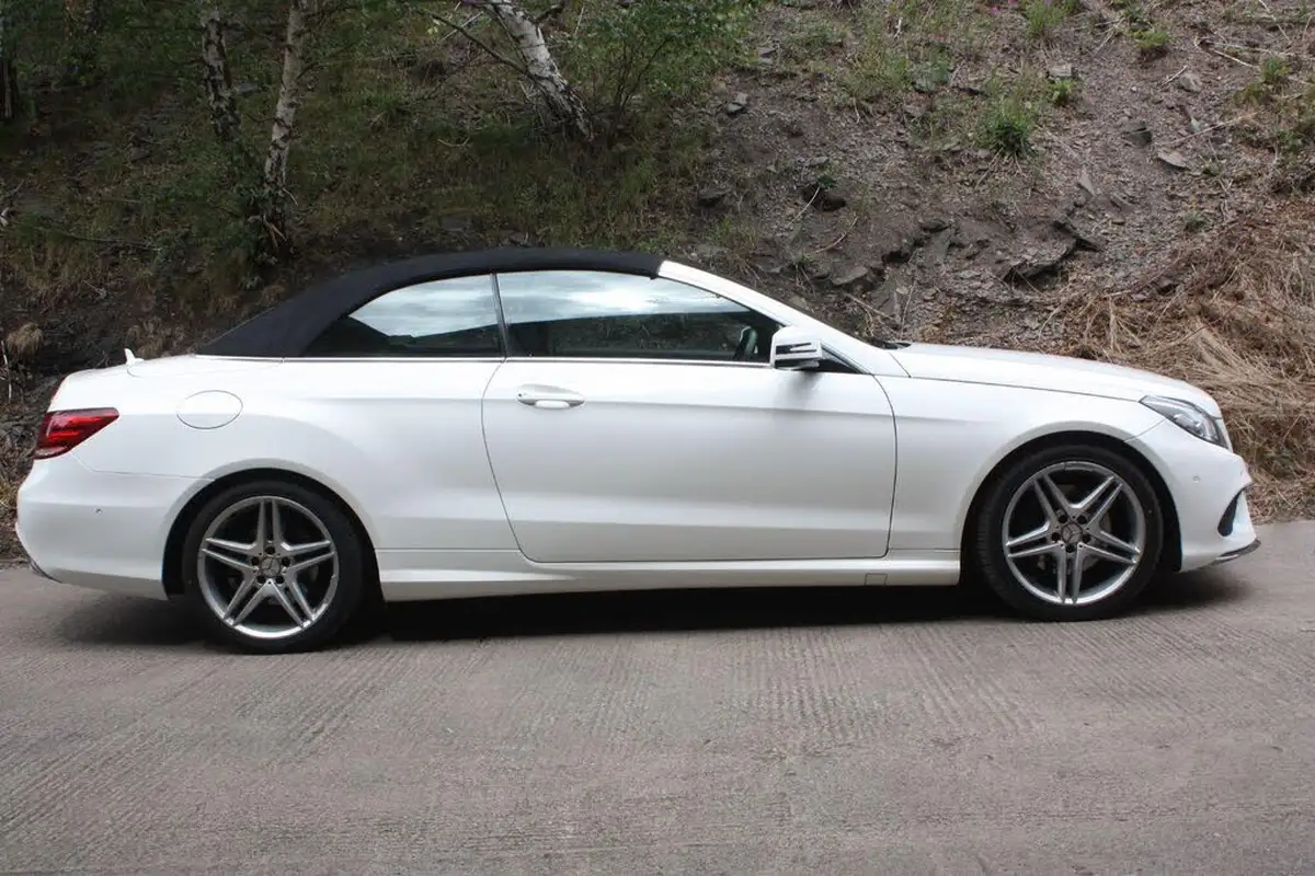 2014-mercedes-benz-e-class-21td-e220-cdi-amg-sport-175bhp-cdi-cabriolet-2d-7g-tronic-plus-big-5