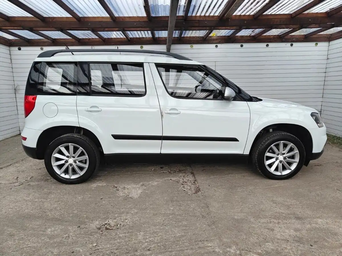 2015-skoda-yeti-outdoor-16tdi-s-greenline-ii-big-7